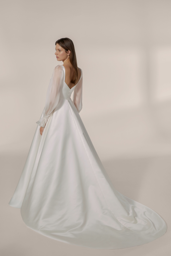 2640 by Jesus Peiro - Image 3