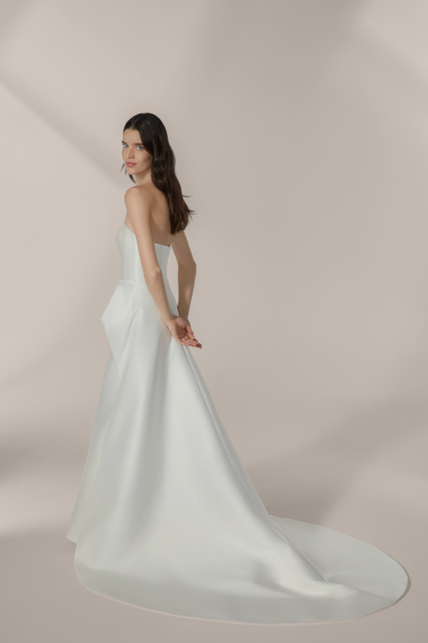 2651 by Jesus Peiro - Image 3