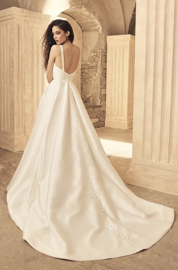 5150 by Paloma Blanca - Image 3