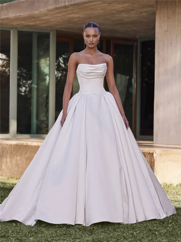 Cillian by Pronovias