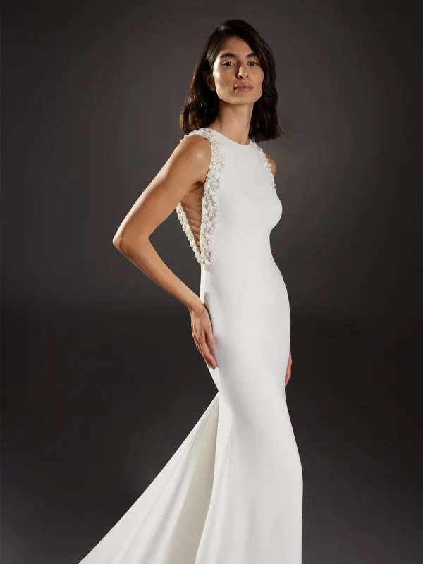 Font by Pronovias